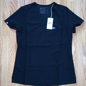 NWT Figs top